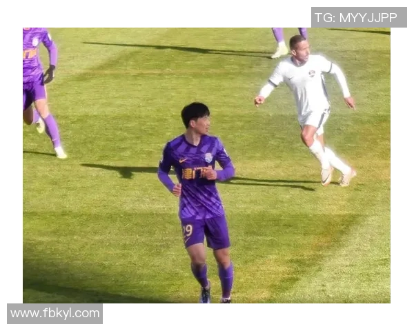 全明星球迷疯狂引发热议 球场激情与理性激烈碰撞 全明星球迷疯狂引发热议 球场激情与理性激烈碰撞